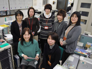 事務所女性スタッフ