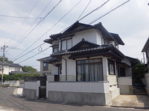 K様ご邸宅／2020年9月竣工 外壁：シリコンテックス／塀：IPヨウヘキコート 竣工